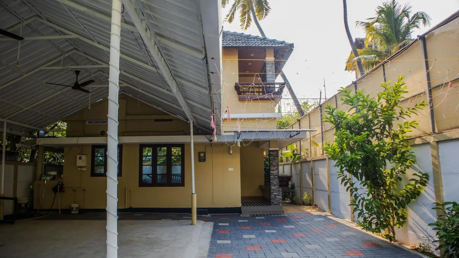 Bougainvillea Beach House - Cherai Pallipuram 펜션